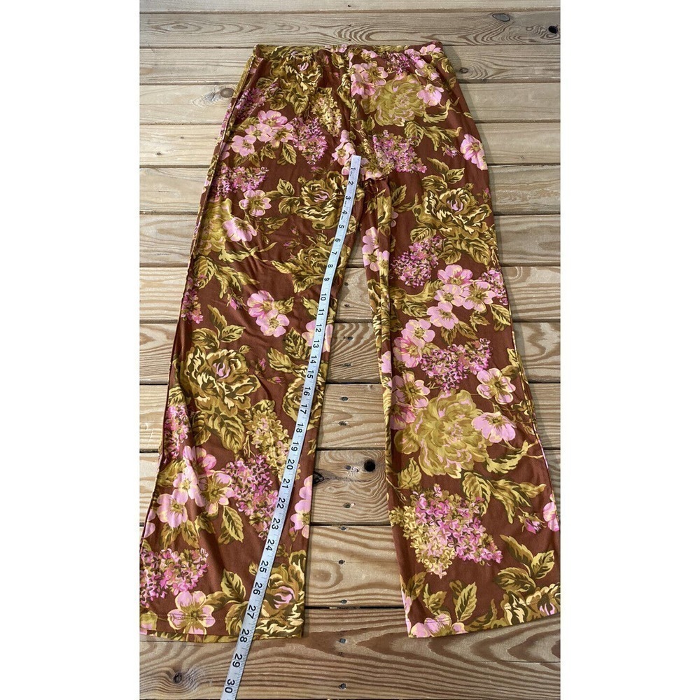 NEW Isaac Mizrahi Live Floral Pajama Sleep Set Size Medium Golden Button Front - Picture 9 of 12